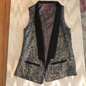 Sophisticated, Sexy Glitter Vest (Never Worn)